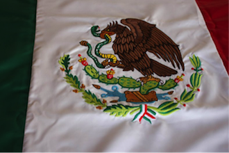 BANDERA NACIONAL BORDADA